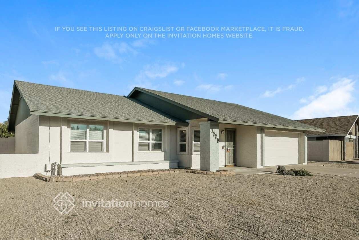 1720 W Mohawk Ln - Photo 2 of 16