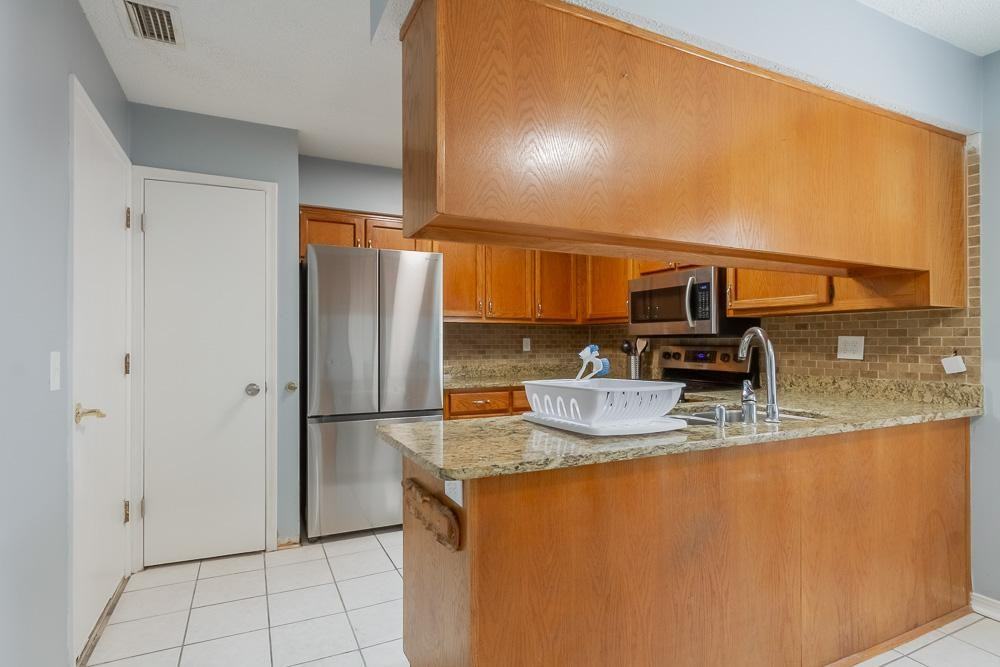 Rosedale Lane - Photo 3 of 10