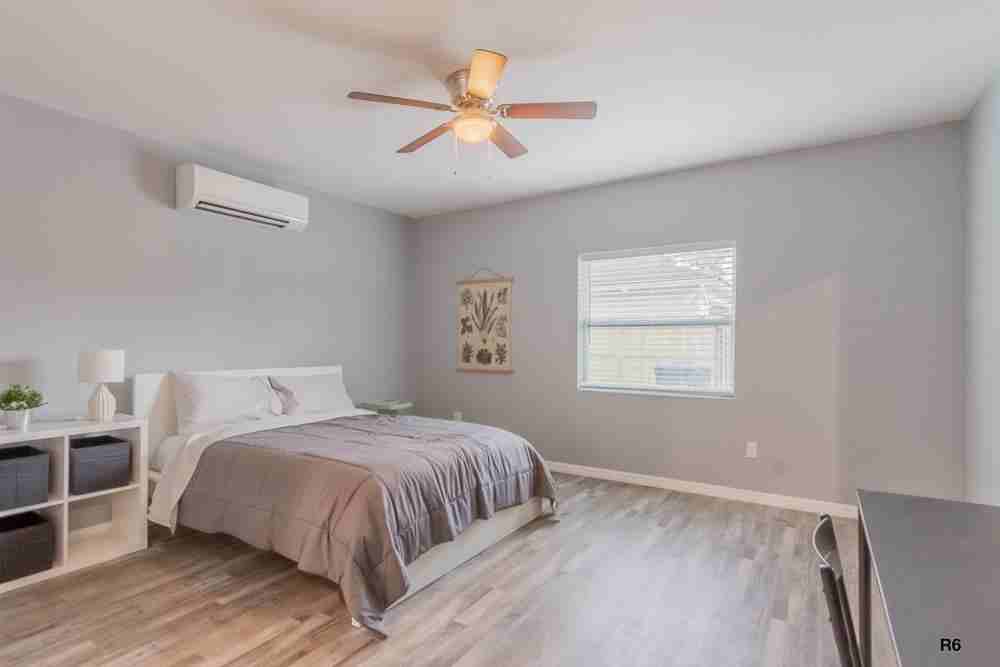 Rosedale Ln - Photo 5 of 6