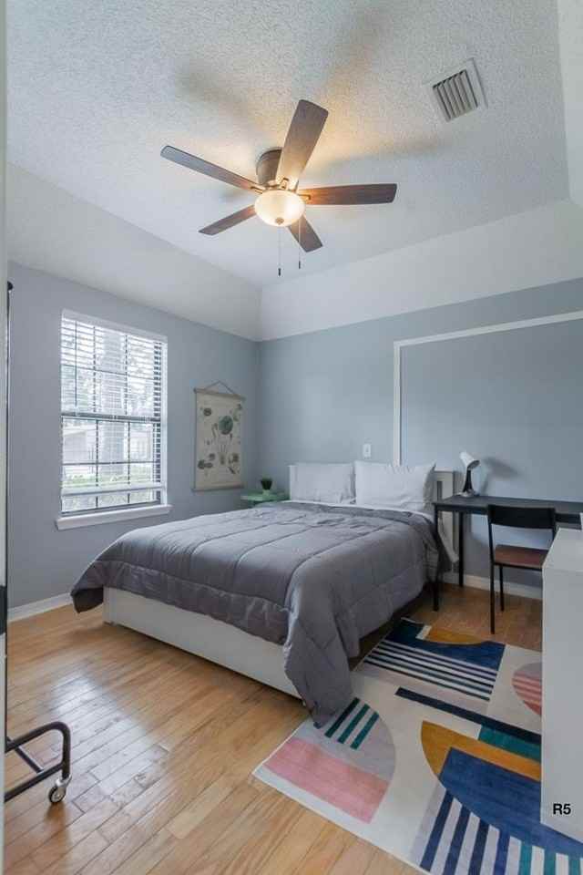 Rosedale Ln - Photo 4 of 4