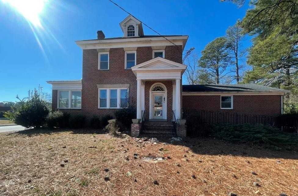 S Sycamore St - Photo 2 of 3