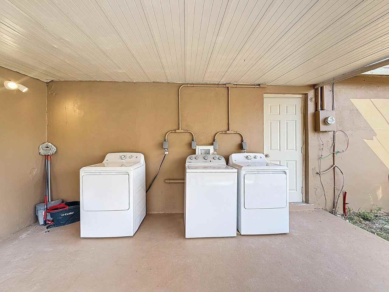 W 34th St - Photo 5 of 7