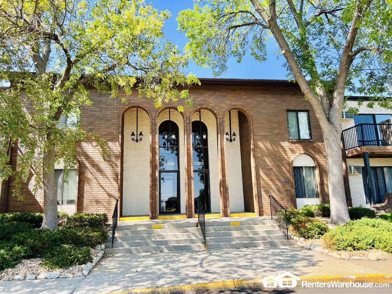 7330 York Ave S #101 - Photo 2 of 25