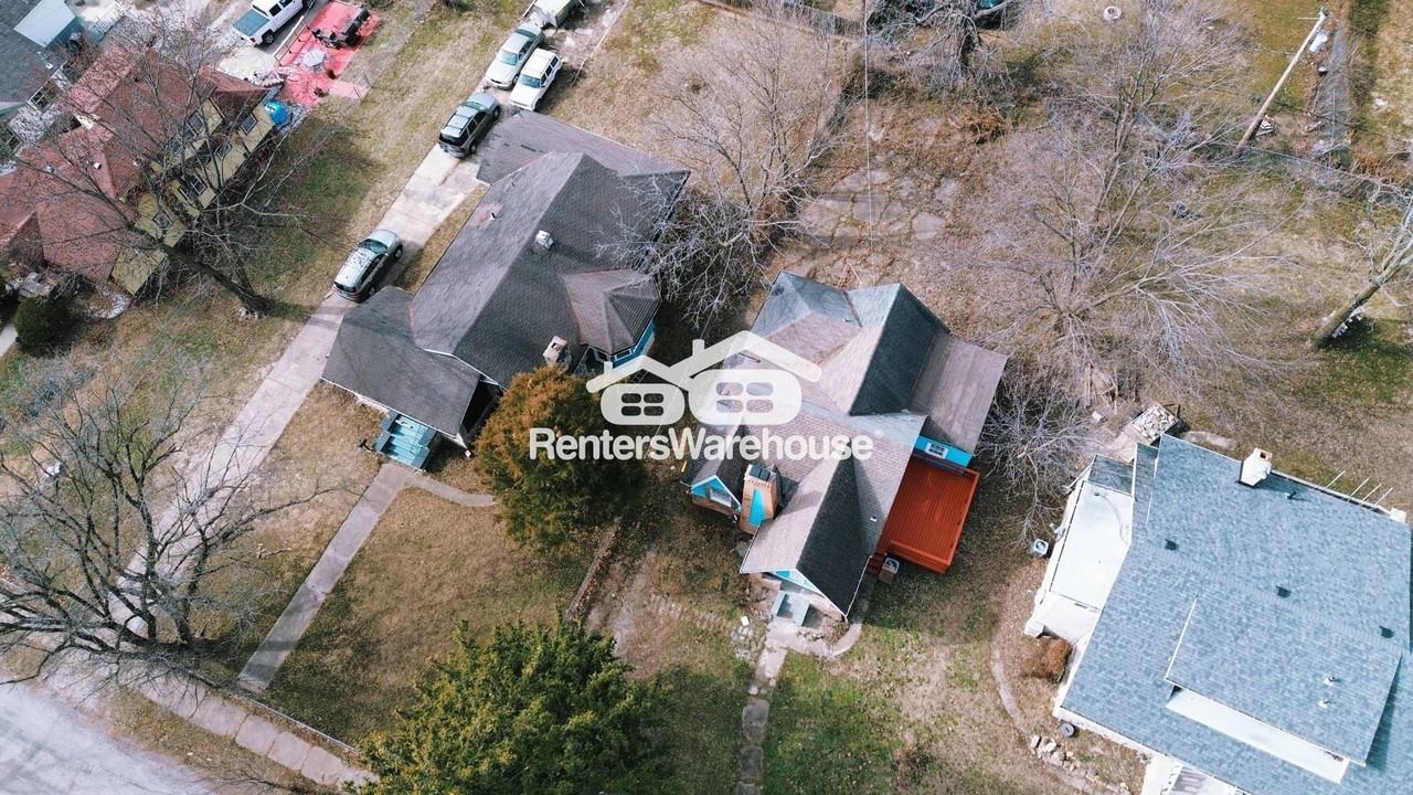 7210 Bellefontaine Ave - Photo 3 of 21