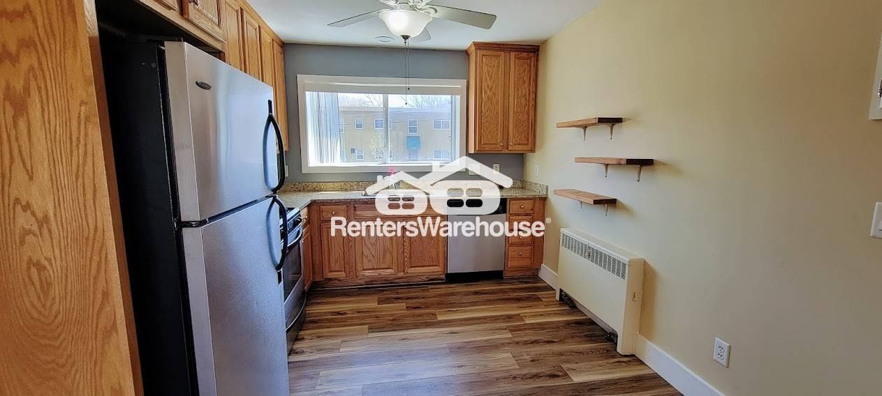 255 Birmingham St Unit 101 - Photo 3 of 12