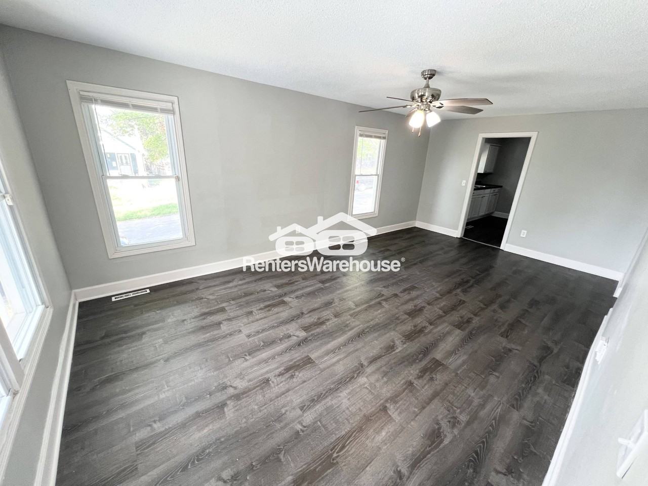 5600 Scarritt Ave - Photo 2 of 15