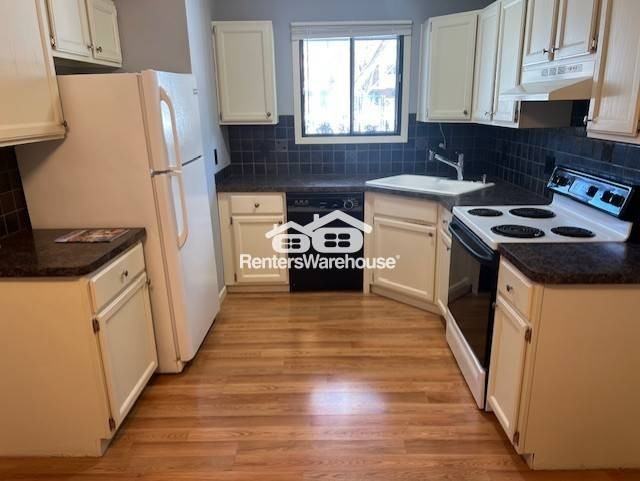 12577 Alder St Nw - Photo 2 of 10