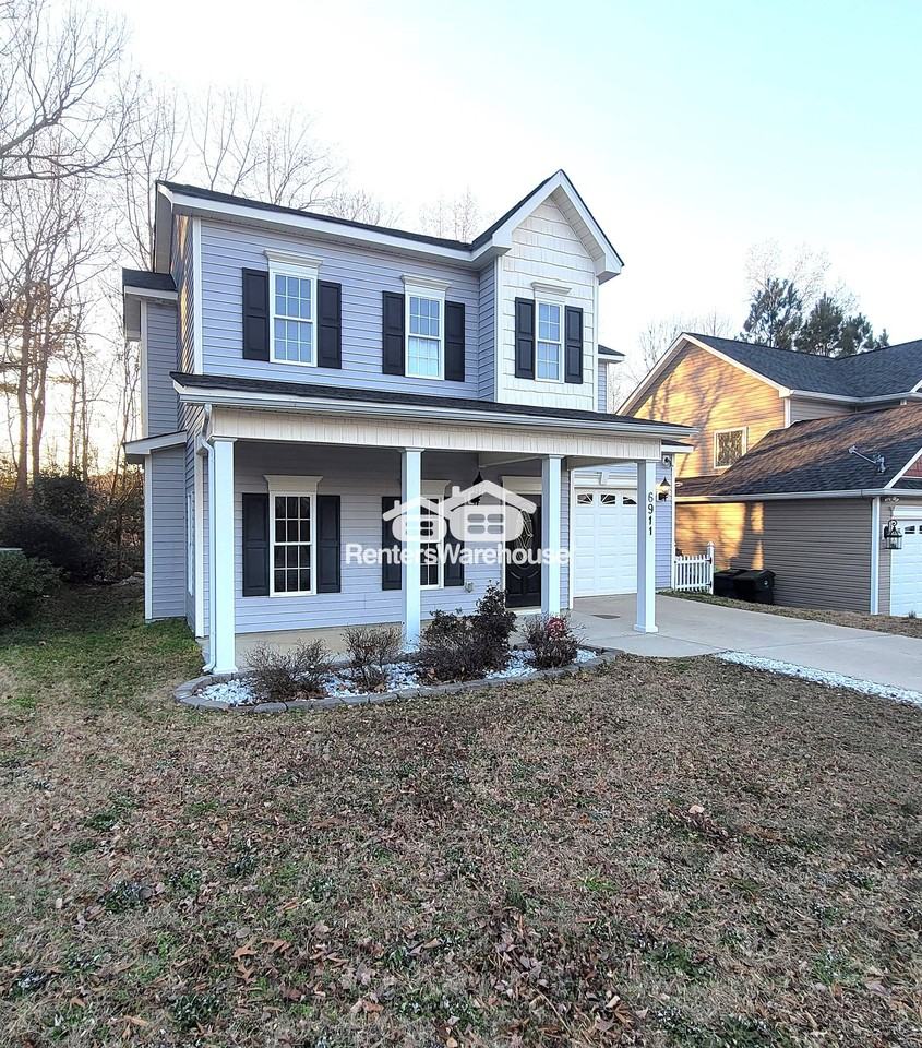 6911 Spanglers Spring Way - Photo 3 of 28