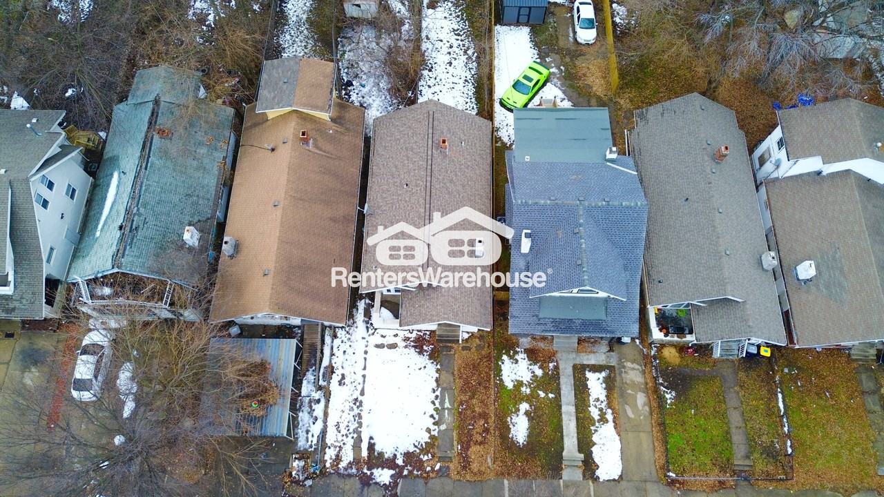 4026 Agnes Ave - Photo 2 of 11