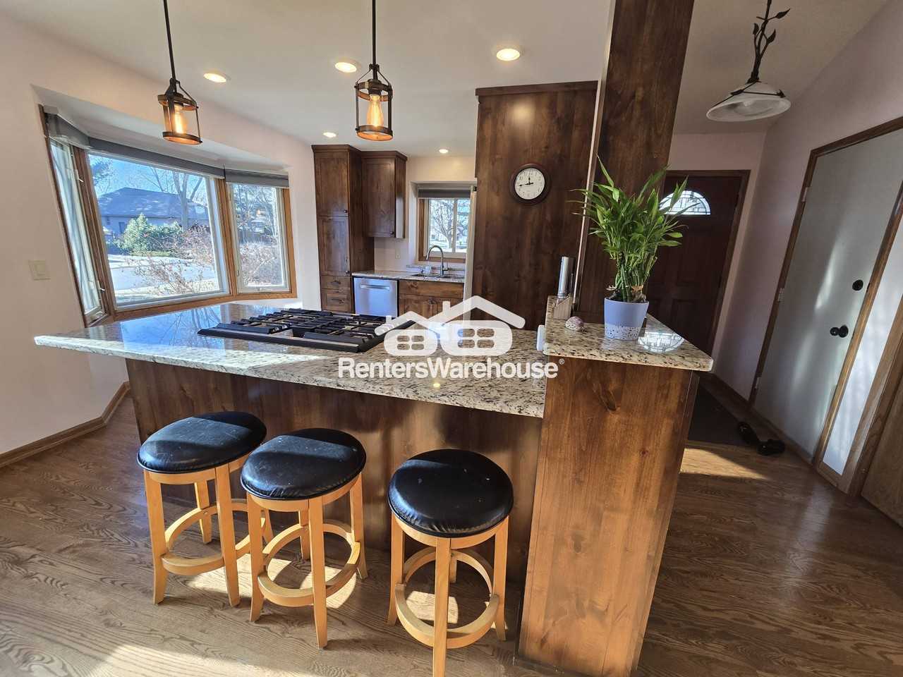 5782 Robin St - Photo 2 of 30