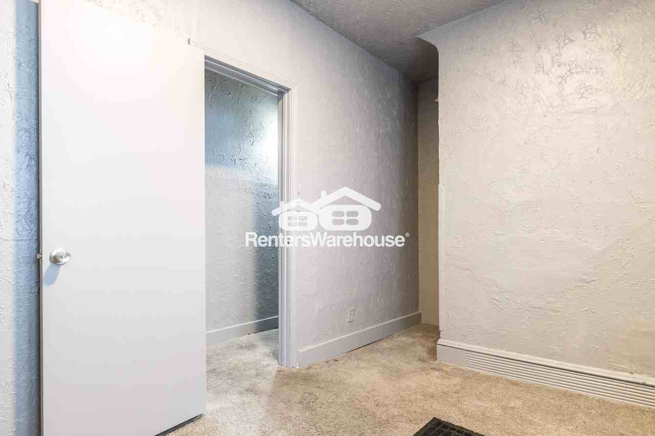 4137 Virginia Ave Unit 1 - Photo 4 of 11