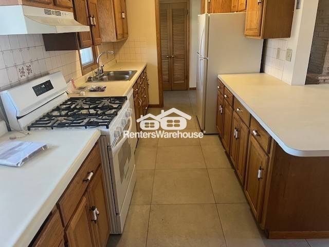 2580 Quail Ave N - Photo 3 of 14