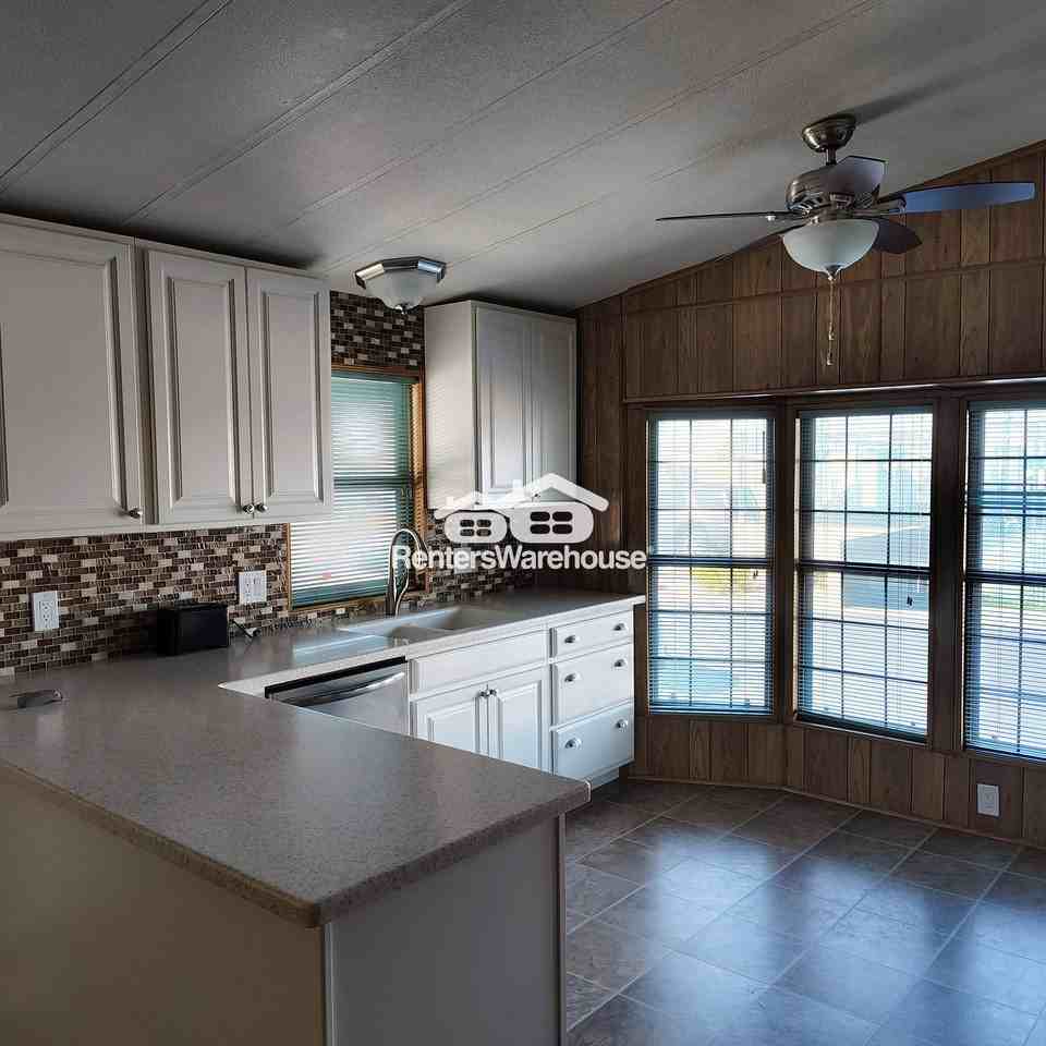 5735 E Mcdowell Rd - Photo 2 of 11