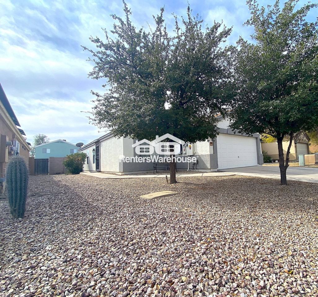 6649 E Quiet Retreat - Photo 3 of 8