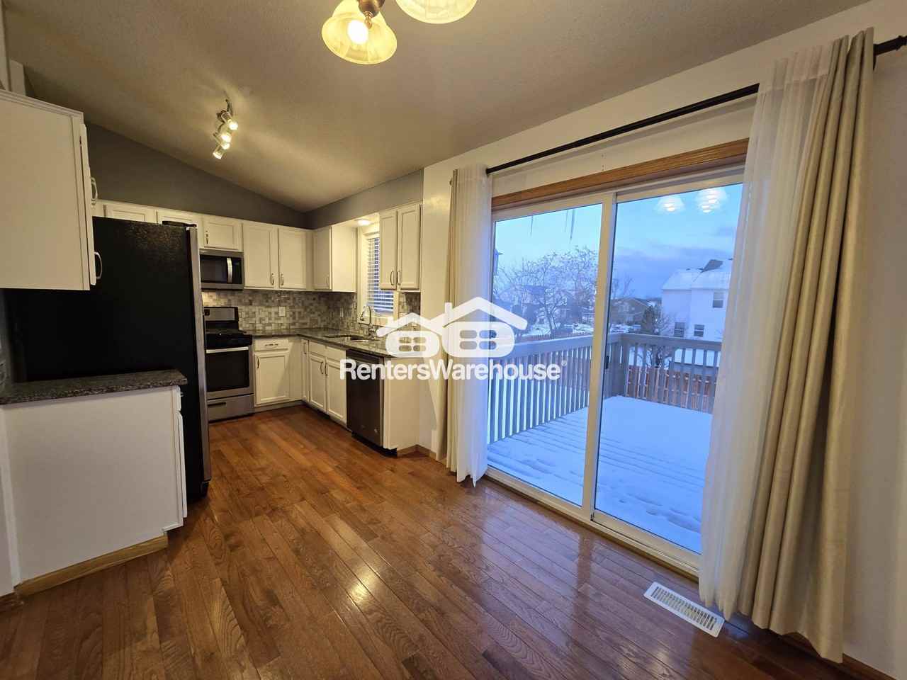 2093 Staghorn Dr - Photo 2 of 15