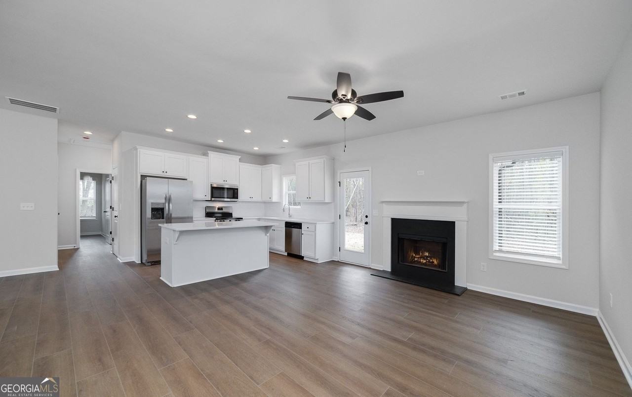 1536 Cabin Creek Trail Trail - Photo 6 of 7