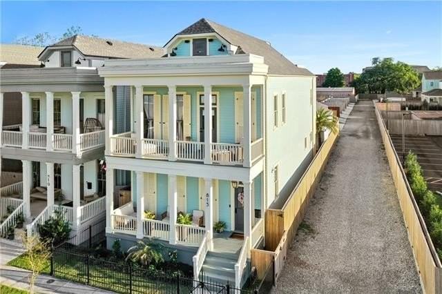 815 Patterson Dr - Photo 2 of 37