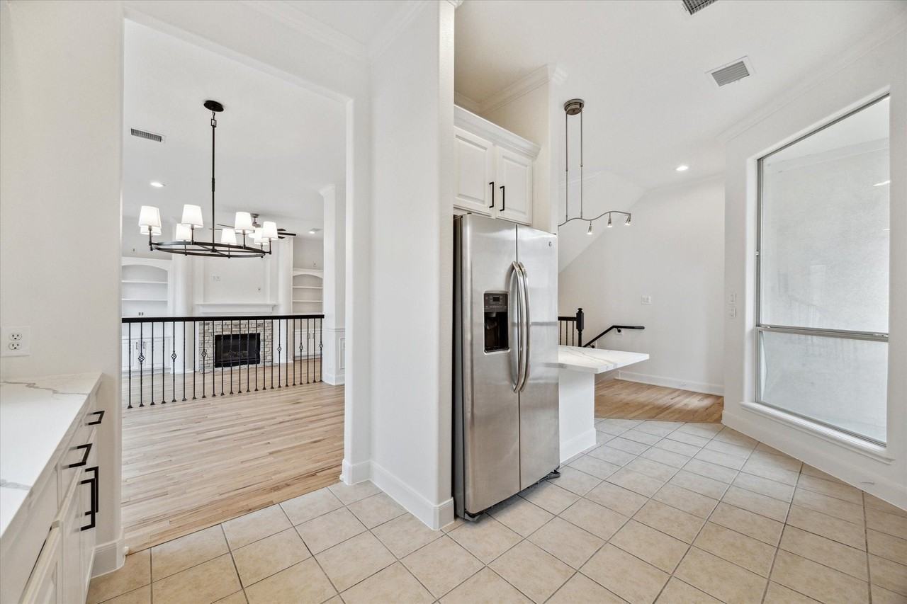 1312 Cohn St - Photo 7 of 23