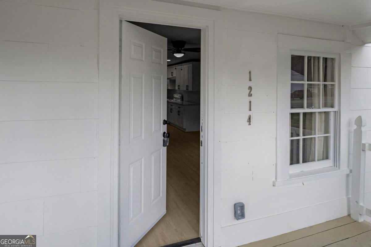 1214 Cave Spring Rd Sw - Photo 3 of 16