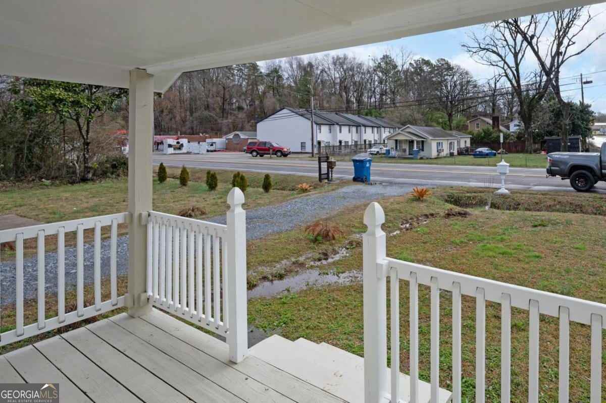 1214 Cave Spring Rd Sw - Photo 4 of 16