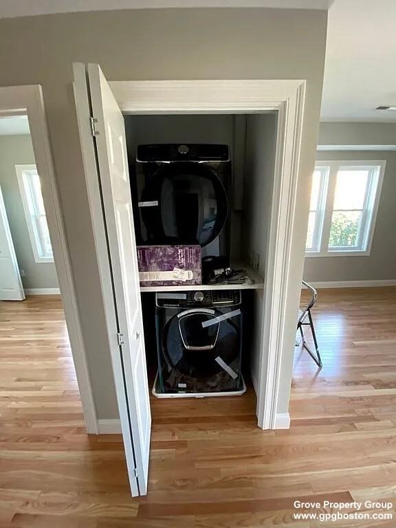 828 E 2nd St #3 - Photo 5 of 10