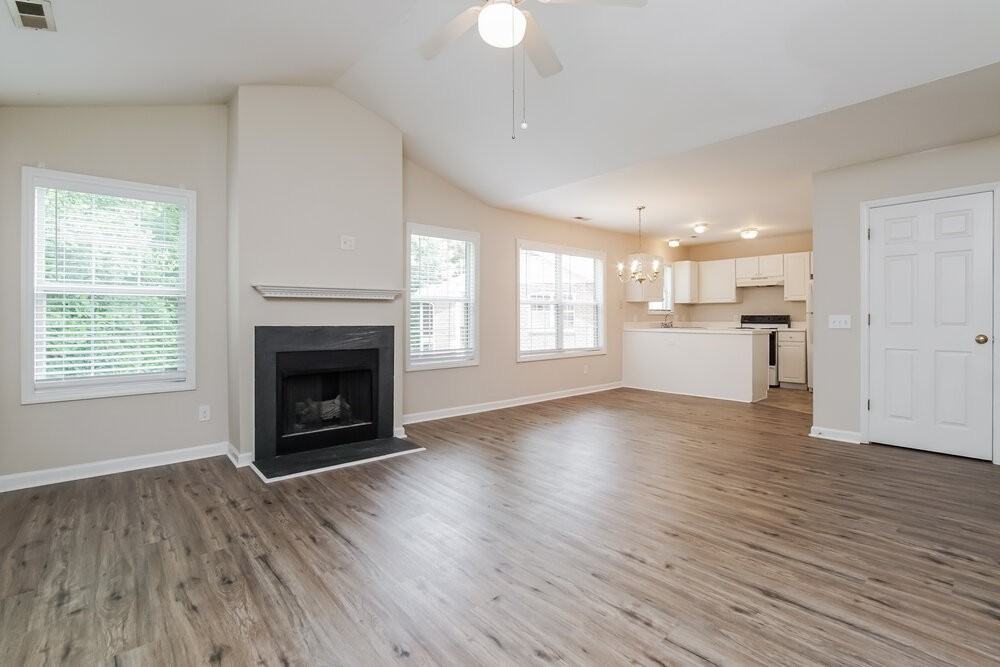 5123 Rina Ct - Photo 6 of 16
