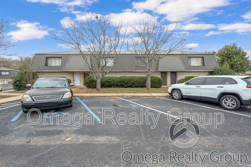 1300 Coosa Pines Dr #D2 - Photo 2 of 19