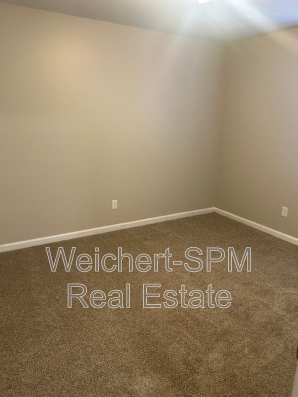 36 Villa Ln - Photo 2 of 9