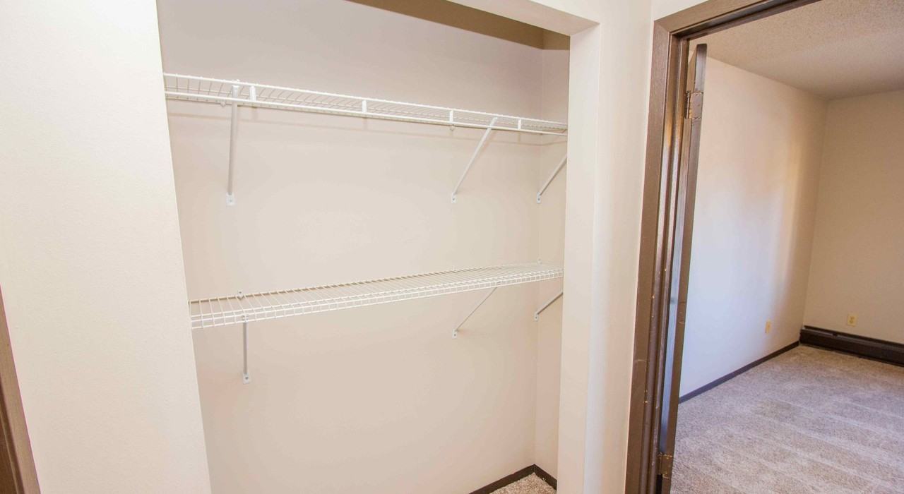 3Falls Apartments - Photo 4 of 8