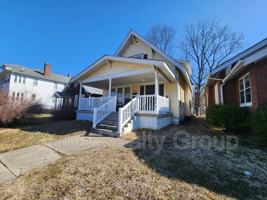 featured image of 1814 S 7th St #2