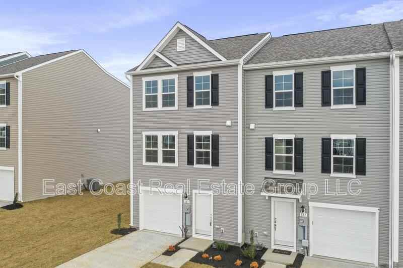 183 Clifton Mnr - Photo 2 of 44