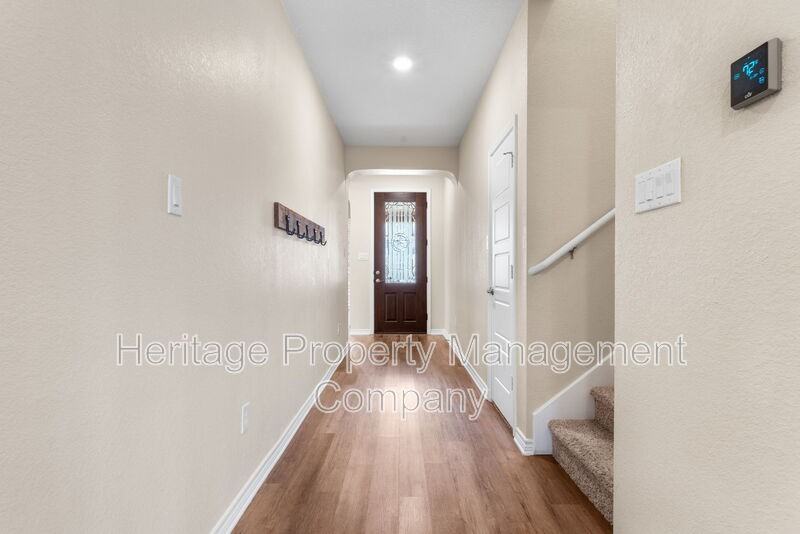 11213 Hill Top Bnd - Photo 3 of 39