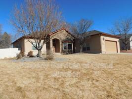 featured image of 2618 Foxglove Ct