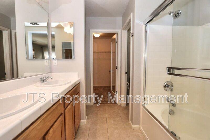 8500 Cortina Cir - Photo 6 of 50