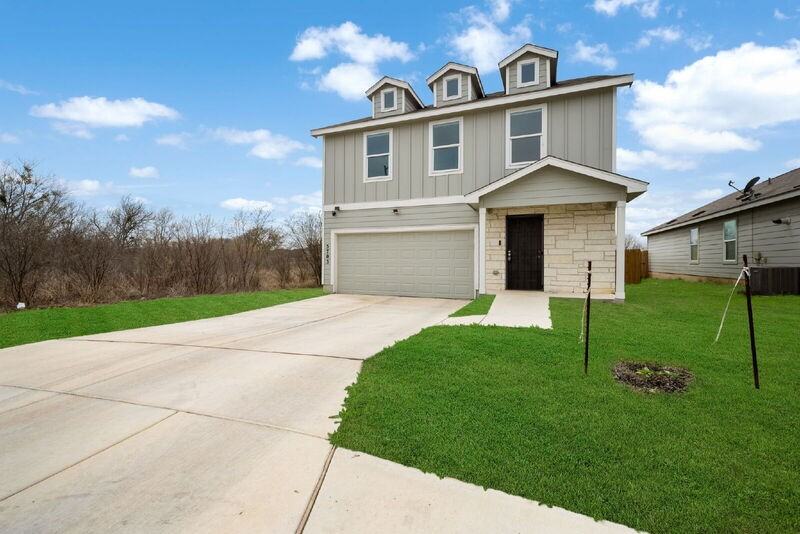 5703 Dewberry Run - Photo 2 of 34