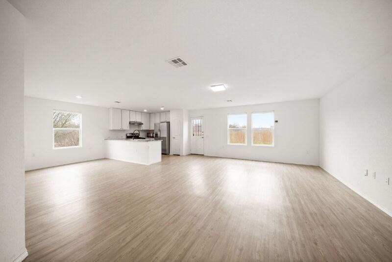 5703 Dewberry Run - Photo 7 of 34