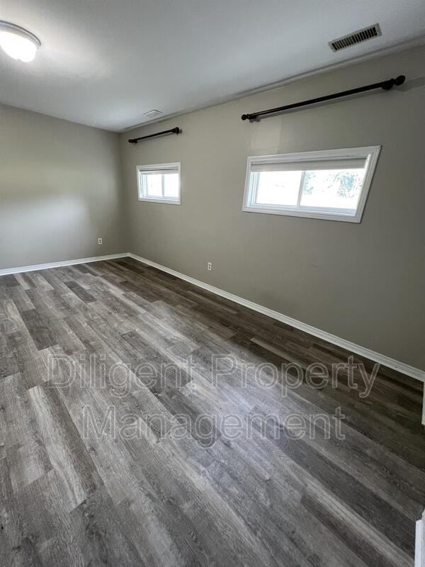 64 Lynch St #6 - Photo 2 of 13
