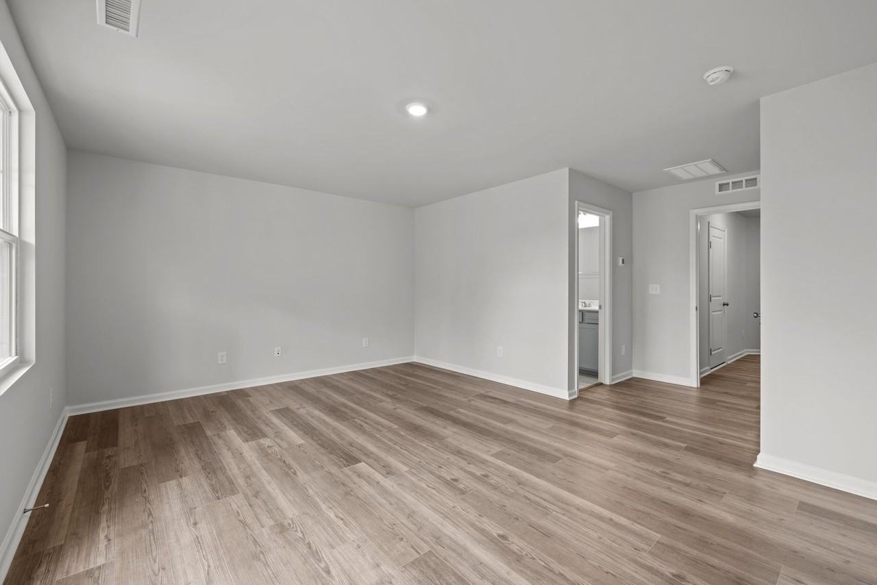 405 Carova Bnd - Photo 7 of 31