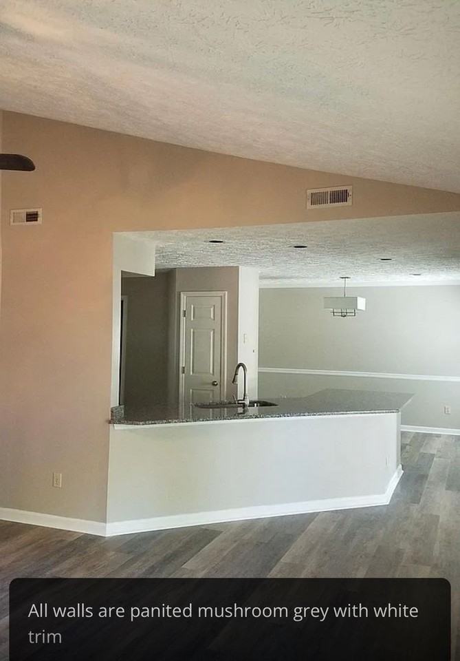 1633 Clear Brook Dr - Photo 7 of 18