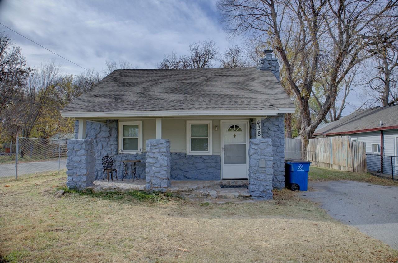 438 S 55th West Ave - Photo 3 of 34