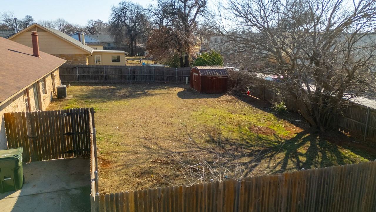 8500 Del Arbole Dr - Photo 4 of 27