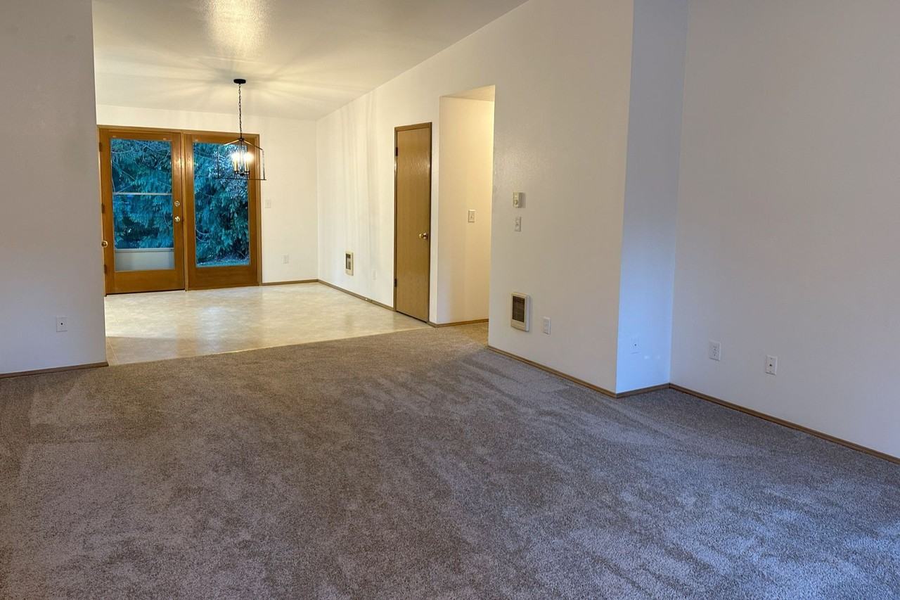 10024 42nd Ave Ne #A - Photo 2 of 14