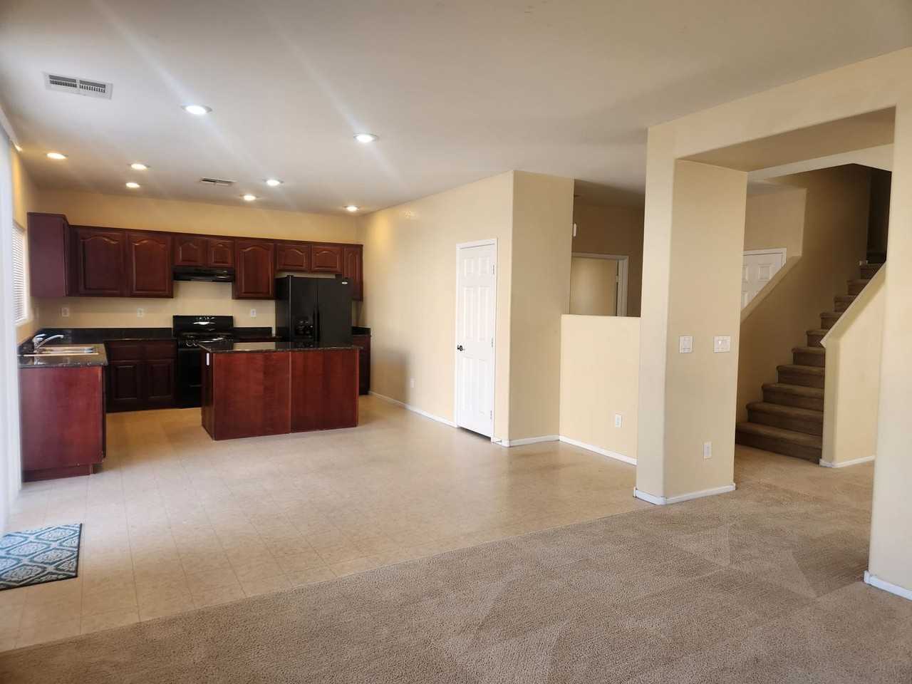 3432 Barada Heights Ave - Photo 7 of 32