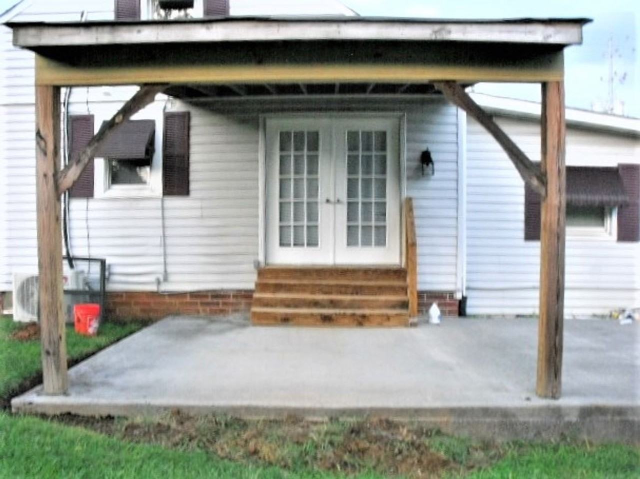 901 Johnson Ave - Photo 6 of 50