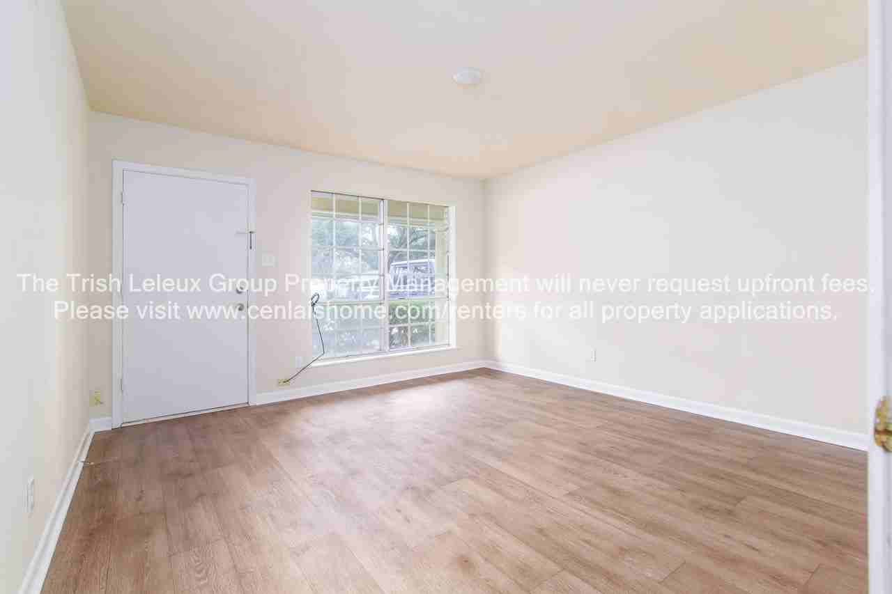 5804 Skye St - Photo 2 of 8