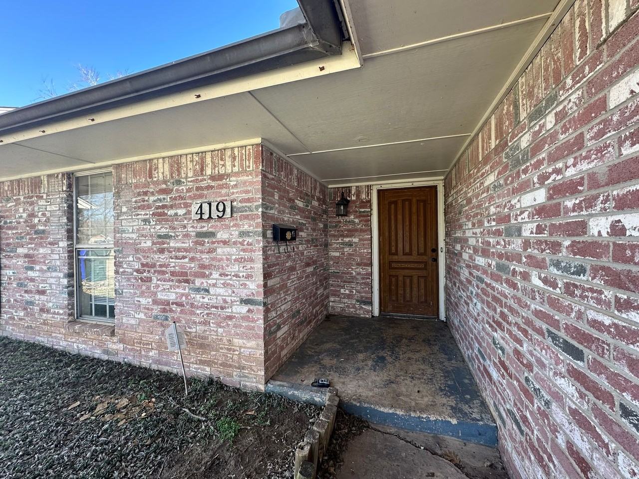 419 Sunrise St - Photo 2 of 30