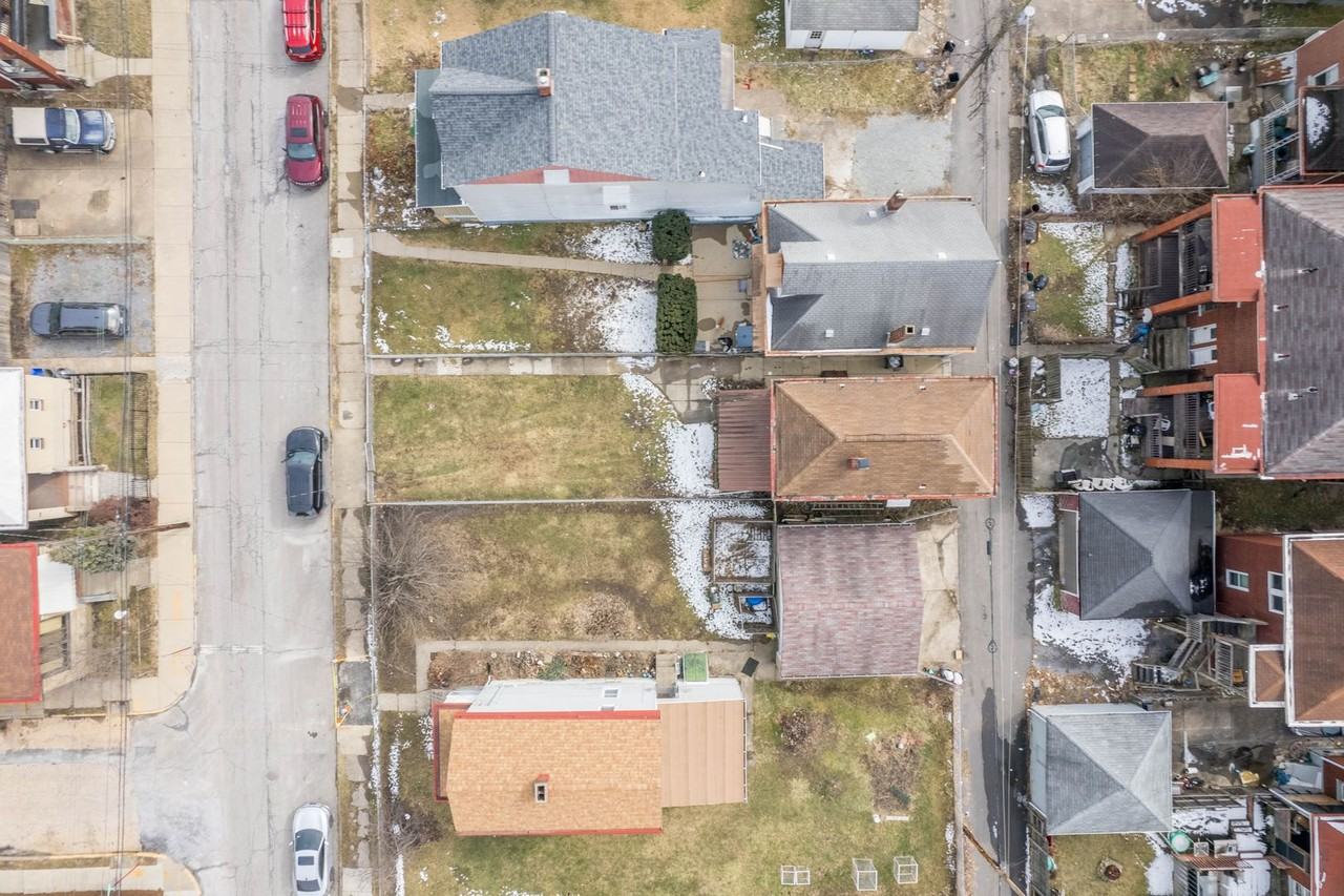 915 Woodward Ave - Photo 4 of 25