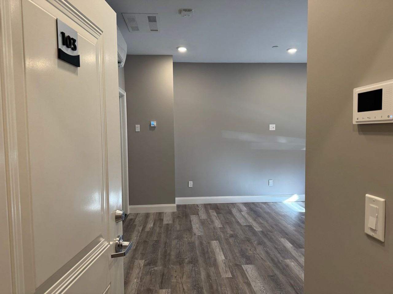 Zorro Revere, LLC - Photo 3 of 18