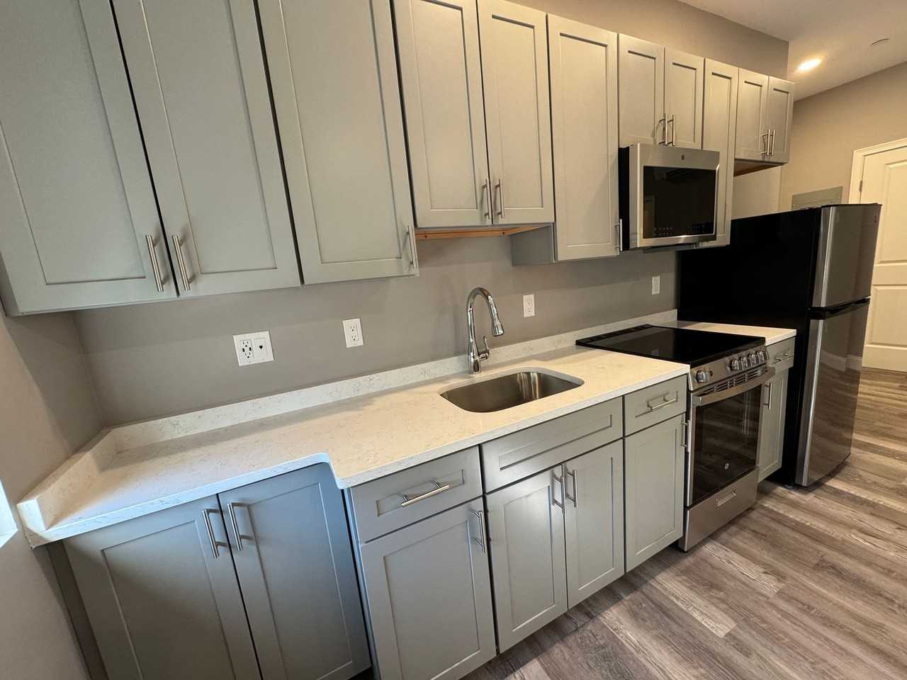 Zorro Revere, LLC - Photo 7 of 18