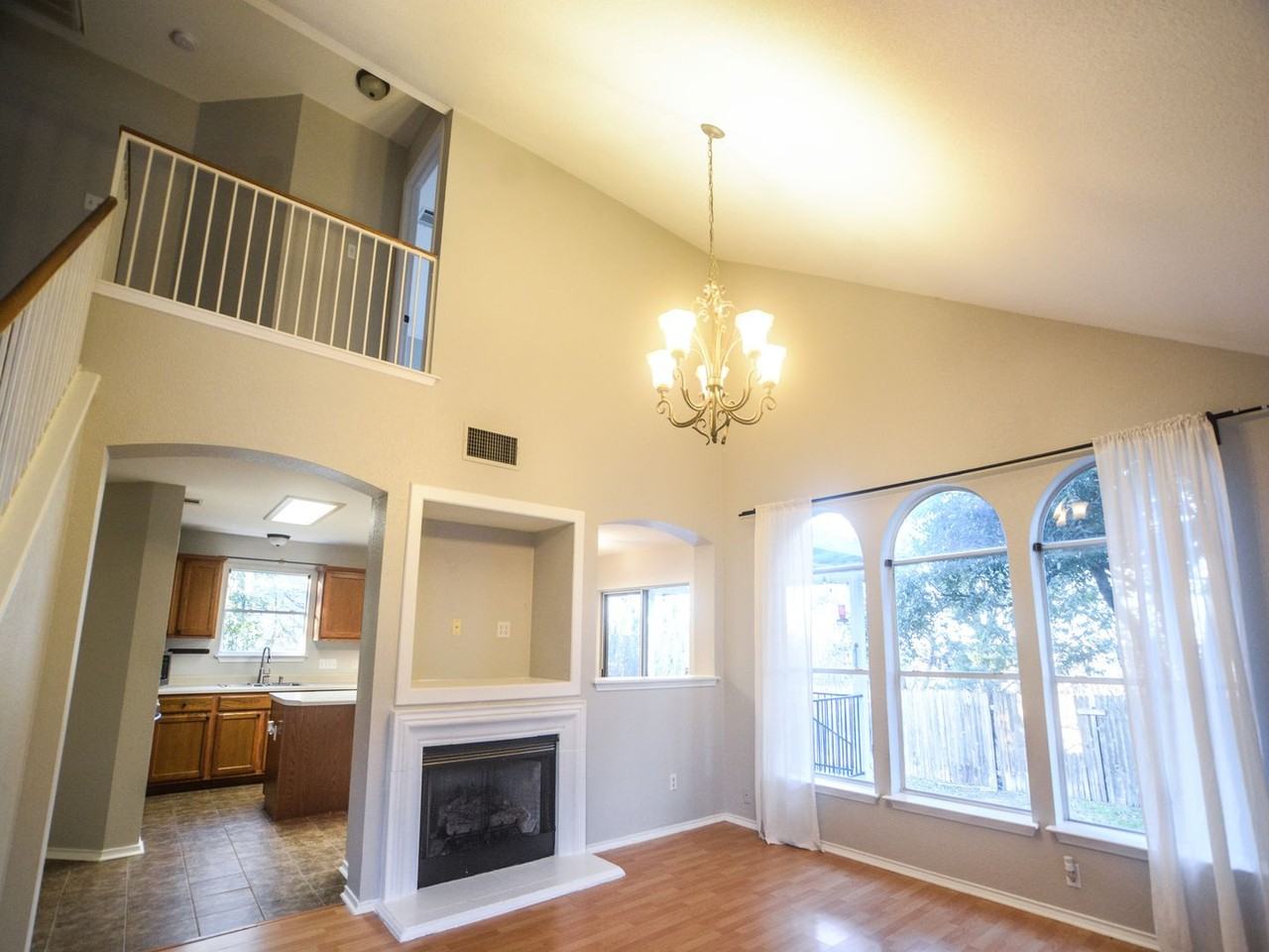 1820 Chinati Mountain Trl - Photo 6 of 21